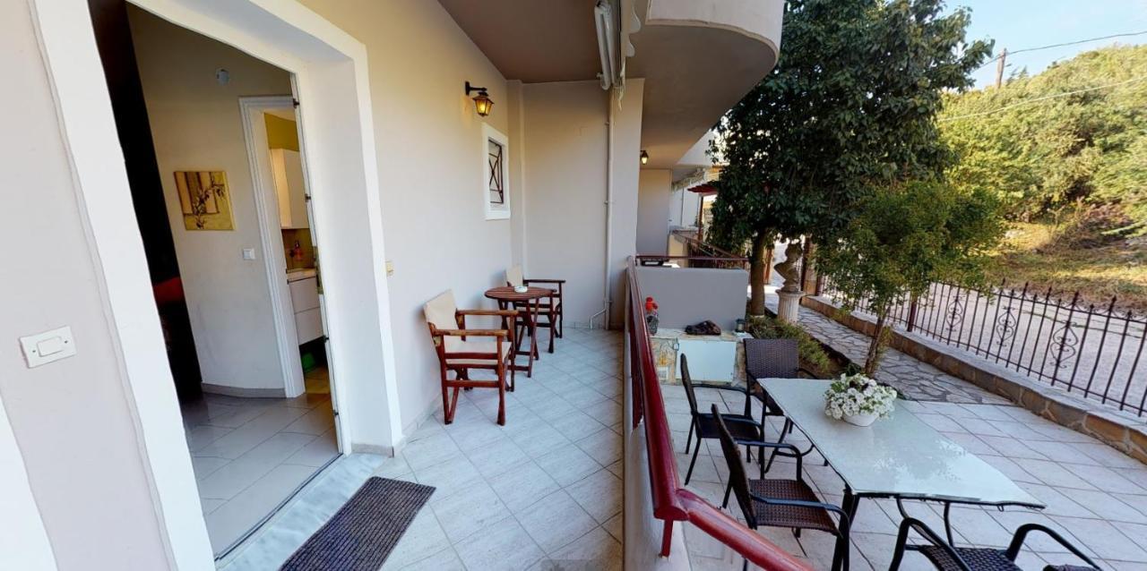 Apollon - Fivos Aparthotel Sívota Екстериор снимка