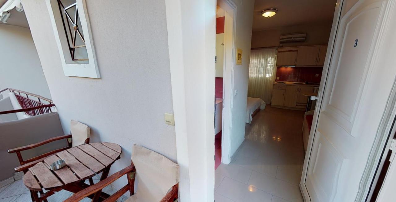 Apollon - Fivos Aparthotel Sívota Екстериор снимка